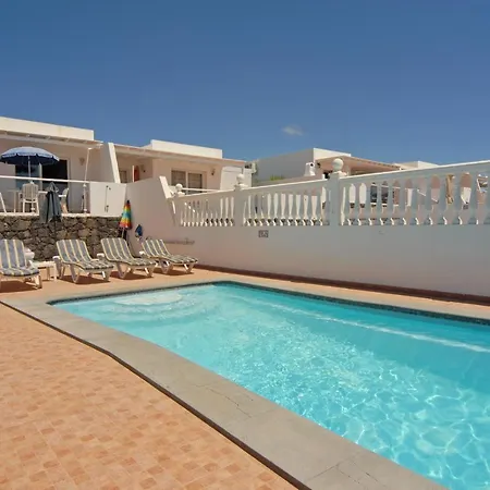 In Puerto Del Carmen Sleeps 5 With Pool Puerto del Carmen (Lanzarote)
